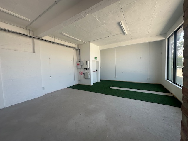 To Let commercial Property for Rent in Diep River Western Cape